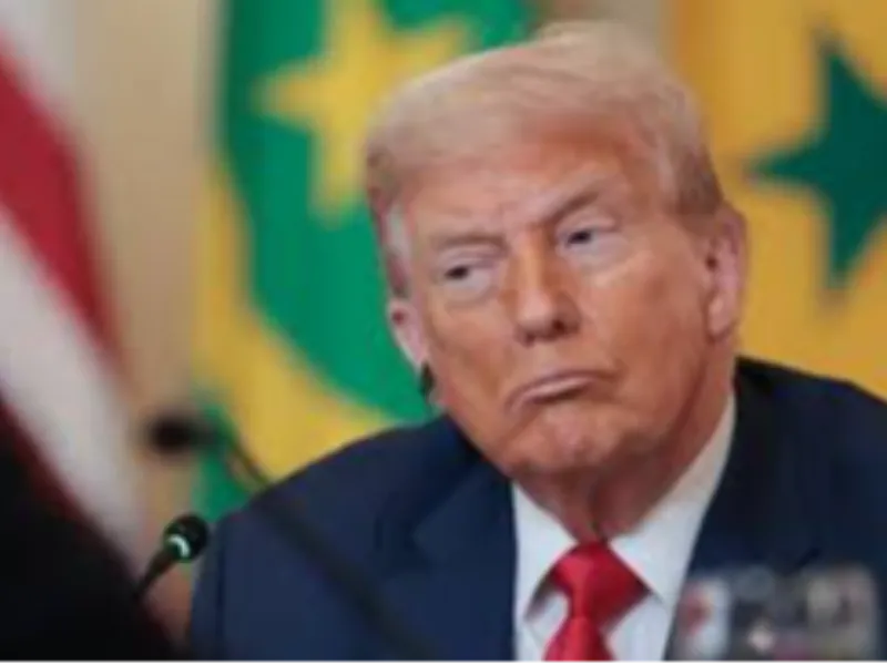 EM AJUSTES, AÇÚCAR OPERA COM ALTA FORTE NAS BOLSAS DE NY E LONDRES NESTA 2ª FEIRA