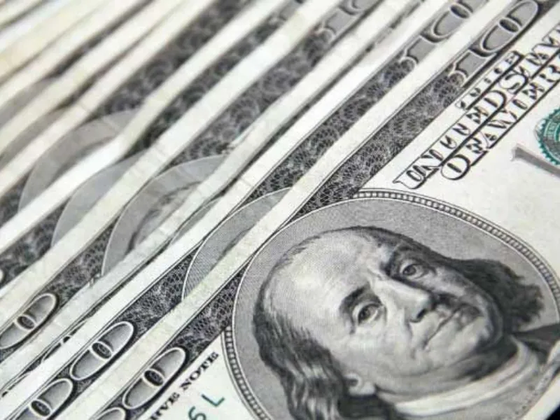 EM AJUSTES, AÇÚCAR OPERA COM ALTA FORTE NAS BOLSAS DE NY E LONDRES NESTA 2ª FEIRA