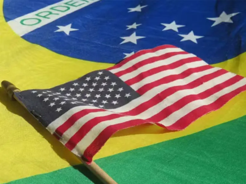 EM AJUSTES, AÇÚCAR OPERA COM ALTA FORTE NAS BOLSAS DE NY E LONDRES NESTA 2ª FEIRA