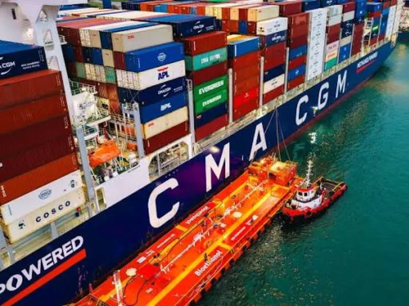 EM AJUSTES, AÇÚCAR OPERA COM ALTA FORTE NAS BOLSAS DE NY E LONDRES NESTA 2ª FEIRA